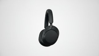 ������� �������� ���� ����� Sony WH-1000XM5 �� ������ ����� ����� ������ ������ Multipoint